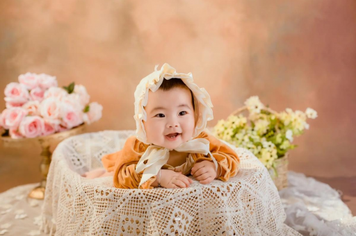 新泰八个月宝宝拉奶瓣